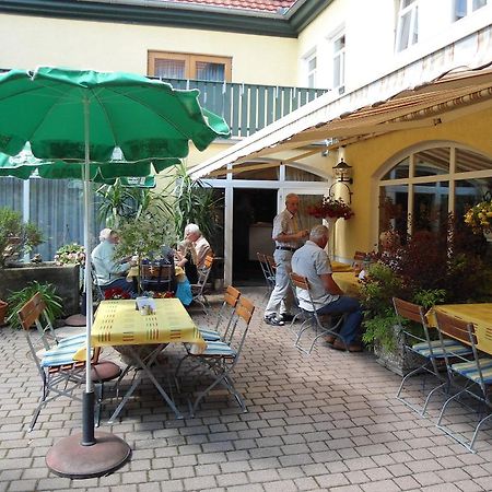Gasthof Und Landhotel Zur Ausspanne Klipphausen Exterior foto